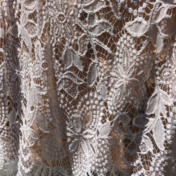 Express - White Lace Tank Top - Size Small Petite - Picture 11 of 15